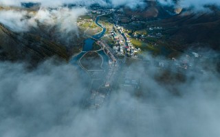 西藏旅游大巴线路攻略，别老是包车了，坐大巴也能玩得很爽