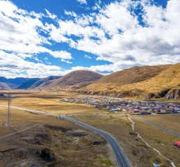 走完丙察环线，我才算真正理解什么叫身体在地狱，眼睛在天堂