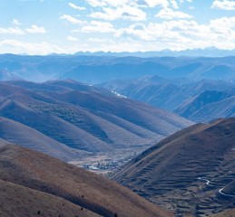 走了一趟摩旅丙察察梅里大环线，才懂什么叫真正的活着